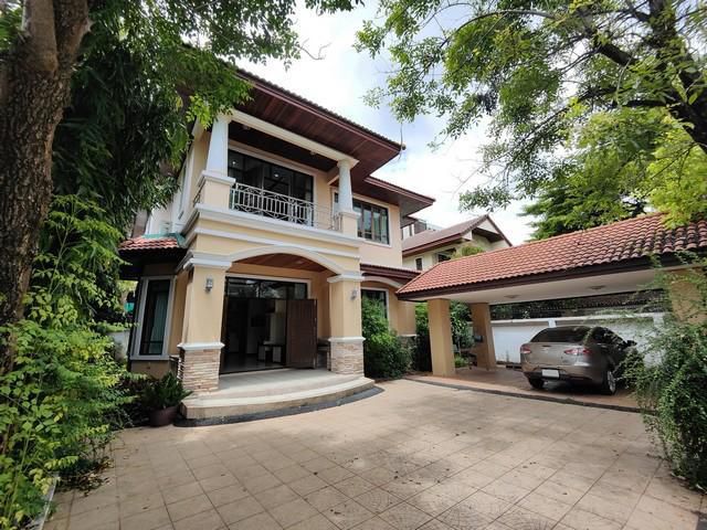 BH2263 ให้เช่าบ้านเดี่ยว 2 ชั้น เอกมัย 10 - สุขุมวิท 63