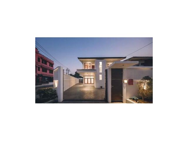 WW227W บ้านเดี่ยว สองชั้น แปลงหัวมุม ซอยวิภาวดี20