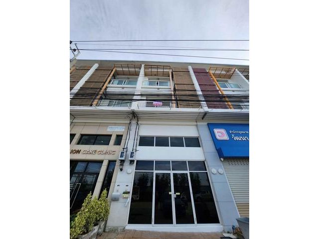 ให้เช่าอาคาร 3.5 ชั้น โครงการชวนชื่นโมดัส ถนนวิภาวดีรังสิต