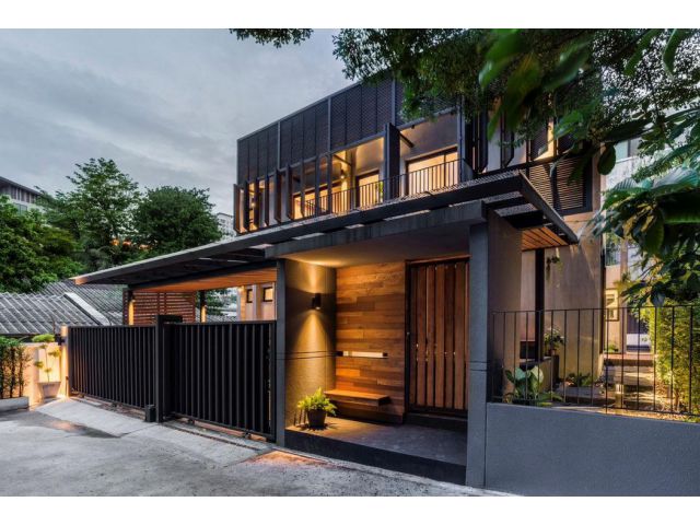 ให้เช่าโฮมออฟฟิศ 2 ชั้น ย่านสุขุมวิท 28 ใกล้ BTS พร้อมพงษ์