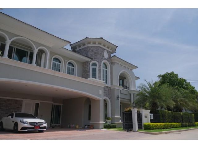 ขายบ้านเดี่ยวหรูระดับ Luxury ทู แกรนด์ โมนาโค บางนา-วงแหวน