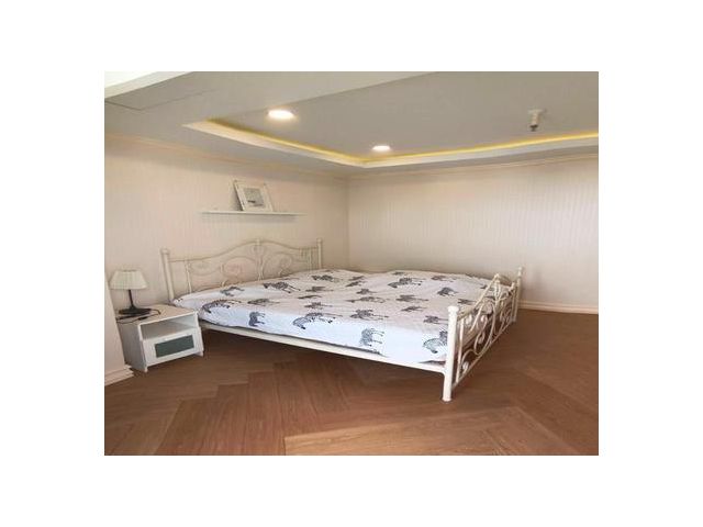 สเตท ทาวเวอร์ 1 ห้องนอน