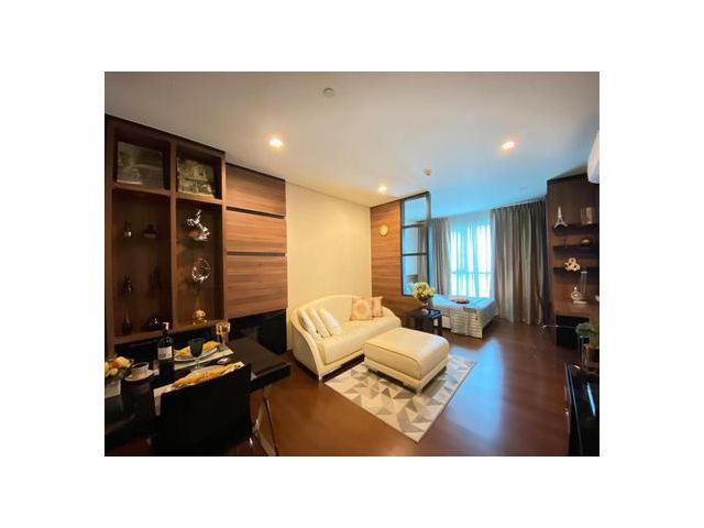 ไอวี่ ทองหล่อ ห้องสตูดิโอ