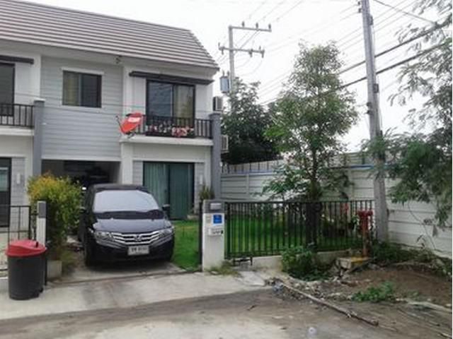 ขาย/เช่า ทาวน์โฮมหลังมุม หมู่บ้านพฤกษา79 ปทุมธานี