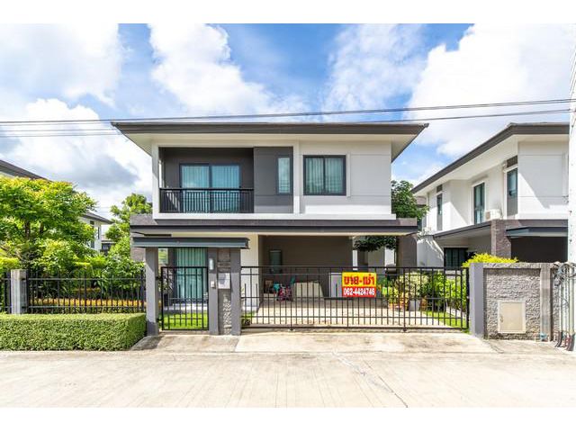 ให้เช่าบ้านเดี่ยว 2 ชั้น โครงการบริทาเนีย บางนา กม.12  51.6 ตร.ว
