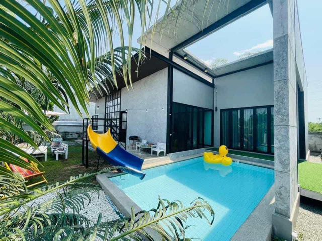 H30 ขายพูลวิลล่า 3 ห้องนอน พร้อมผู้เช่า ห้วยใหญ่/Loft Style Pool Villa 3 Beds Huai-Yai for Sale