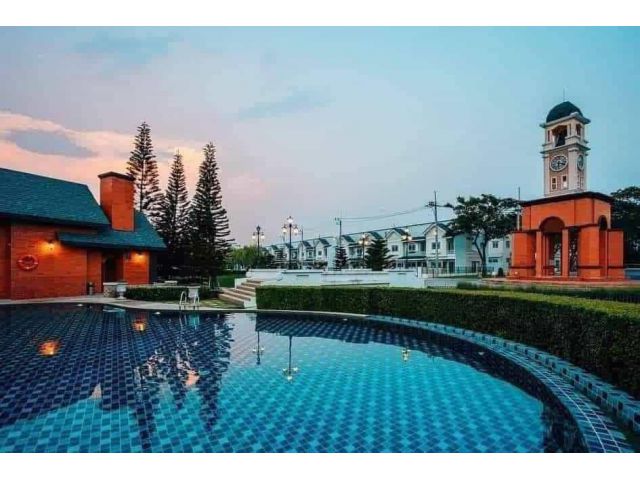 H32 ให้เช่าทาวโฮมสไตล์อังกฤษ 2 ชั้น 3 ห้องนอน/English Style Townhome fully furnished 3 bedrooms for rent
