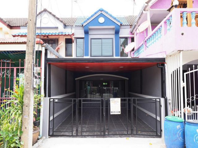 ขายแล้วค่ะ] ทาวน์เฮ้าส์ 2 ชั้น ม.รุ่งเรืองเฮ้าส์ ขนาด 20.3 ตร.ว. 2นอน 2น้ำ บ้านน่าอยู่ ทำเลดี วัสดุพรีเมี่ยม สวยครบ