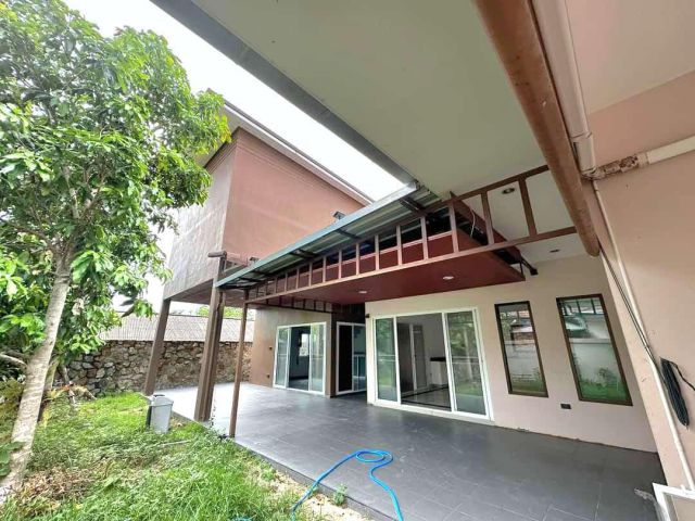 H26 ขายบ้านเดี่ยว 2 หลัง 4 ห้องนอน ห้วยใหญ่ /House for sale 4 Beds