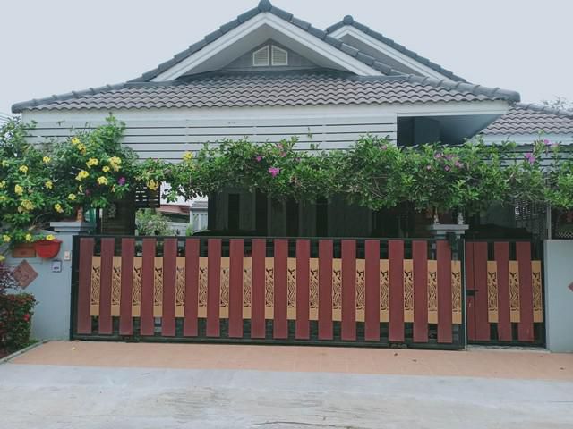 ขายบ้าน ม.เจริญทรัพย์ 63 ตารางวา พร้อมฟอร์นิเจอร์ หางดง เชียงใหม่