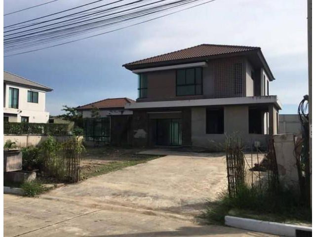 ขายบ้านเดี่ยวหลังใหญ่ มัณฑนาพระราม2