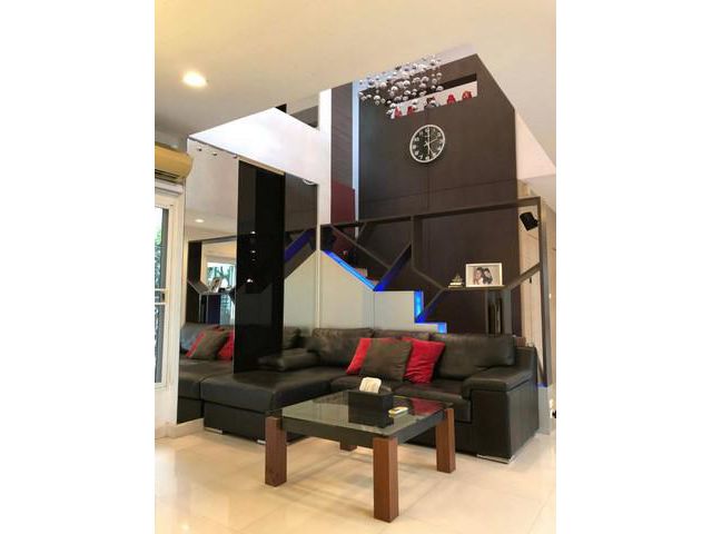 ขายบ้านเนอวานาสาทร-กัลปพฤกษ์