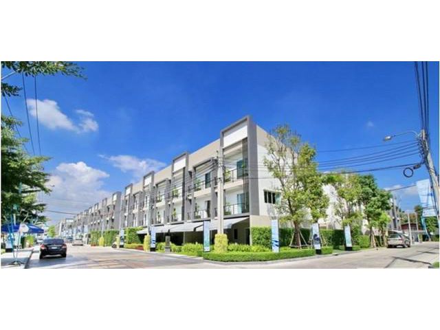 ขายทาวน์โฮม3ชั้น บ้านกลางเมือง สุขุมวิท77