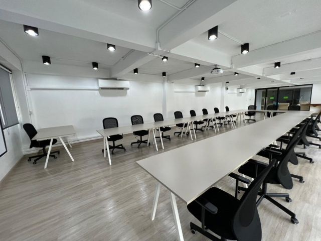 อาคารไอยรา ทาวเวอร์ ใกล้รถไฟฟ้า BTS ช่องนนทรี