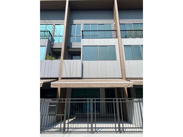 ขาย ทาวน์โฮมบ้านกลางเมือง ดิ เอร่า  (THE  EEA)