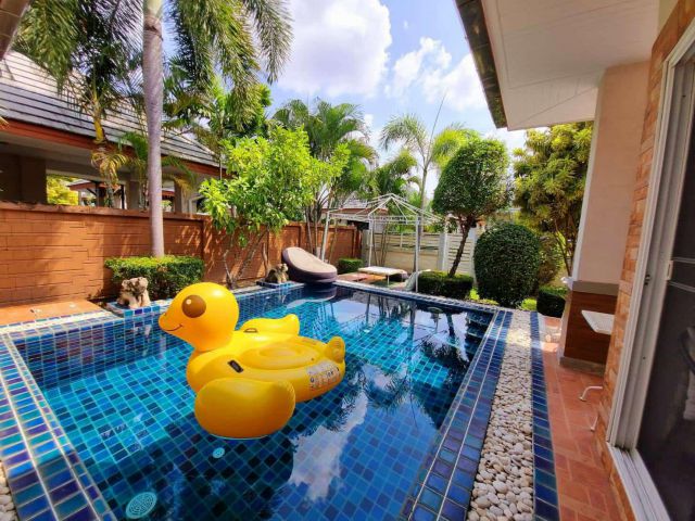 H47 Sale Pool Villa 3 Beds Dusit Pattaya / ขายบ้านเดี่ยว บ้านดุสิต พัทยา พร้อมสระว่ายน้ำ