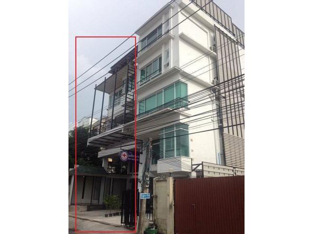 ให้เช่าอาคาร 5 ชั้น พร้อมลิฟท์ ใกล้ MRT สุทธิสาร
