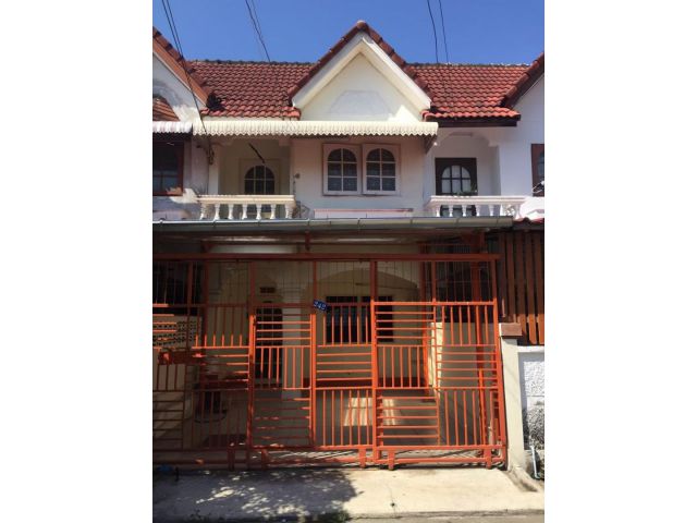 EPL-HR2327 ให้เช่าทาวน์เฮาส์2 ชั้น ซ.วชิรธรรมสาธิต55 สุขุมวิท 101