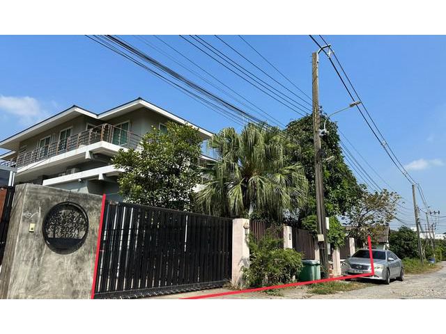 ขายบ้านเดี่ยว 2 ชั้น ย่านลาดพร้าว กรุงเทพ