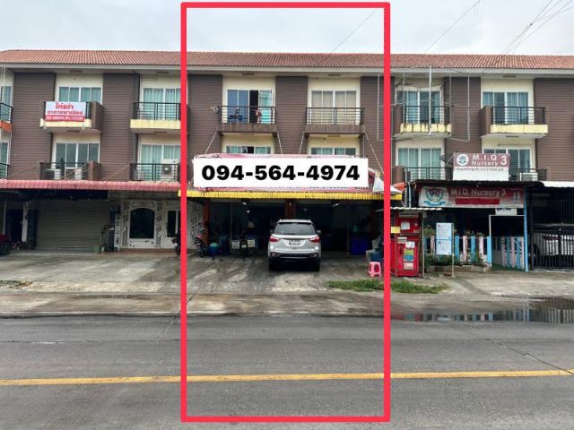 TP. ขายอาคารพาณิชย์ 3 ชั้น 2 คูหา ชั้นติดถนน ใกล้ตลาด ทำเลเหมาะแก่การค้าขาย