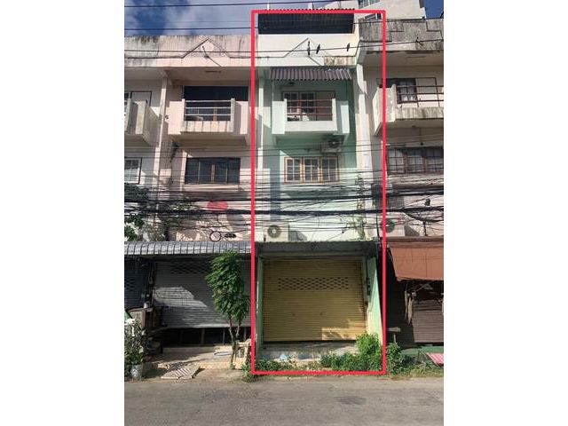 ขายด่วนอาคารพาณิชย์ในเมืองเชียงใหม่ 4 ชั้น เนื้อที่ 22 ตารางวา