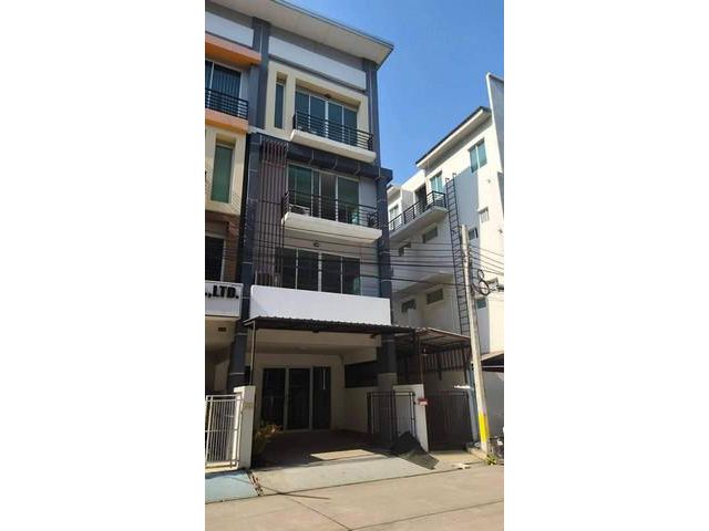 ขายทาวน์โฮม 4 ชั้น  โครงการอาร์เค บิซ เซ็นเตอร์ RK Biz center 23s