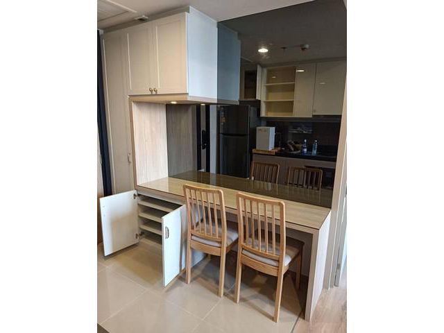 Oka Haus 14th floor clean