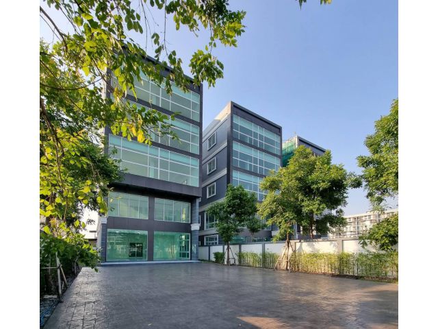ขายด่วน Home office  Emblazon เสรีไทย 43 เป็นตึกใหญ่ 3 ตึก ขนาด 5 ชั้น ติดถนนใหญ่ ทำเลดี เหมาะแก่การลงทุนทำธุรกิจ