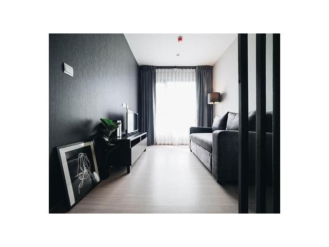 ไลฟ์ อโศก - พระราม 9 1 ห้องนอน