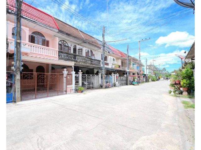 หมู่บ้านเบญจพร ทำเลดี ใกล้สี่แยกมาบตาพุด ผ่อน 6000
