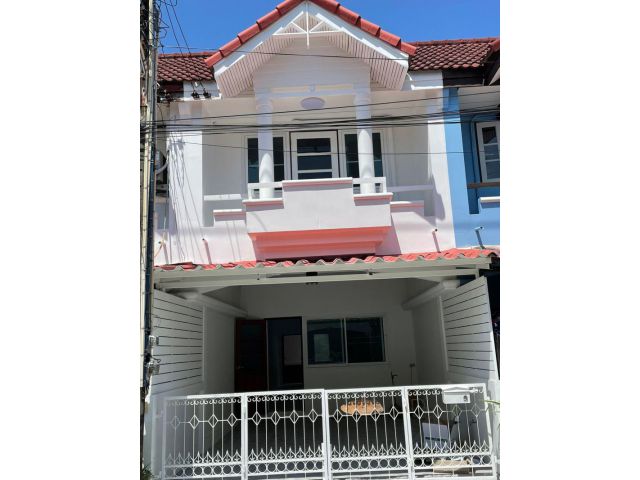 ขายบ้านรีโนเวท หมู่บ้าน ปรารถนา3 ตรงข้าม รพ.เอกชน2 อ่างศิลา