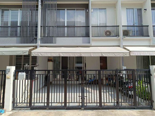 ​ให้เช่า ทาวน์โฮม 3 ชั้น สัมมากร อเวนิว รามอินทรา วงแหวน