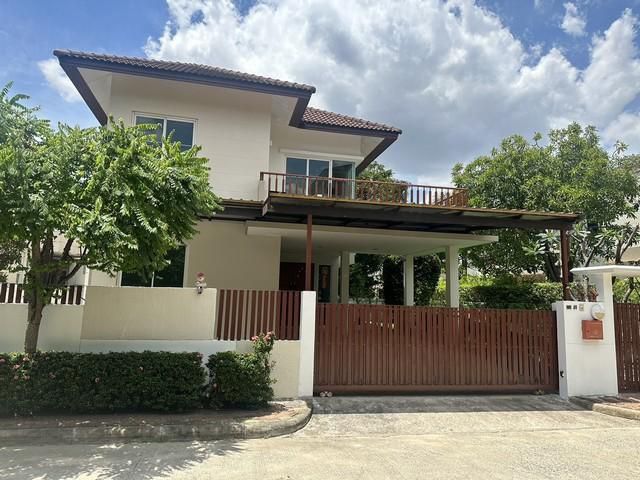 บ้านเดี่ยว 2ชั้น หมู่บ้านวิลล่า อะคาเดีย ศรีนครินทร์