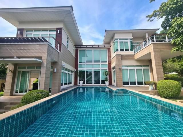 ห้เช่าพูลวิลลา​ฝั่งทะเล พัทยา เดินลงชายหาดได้ พัทยา