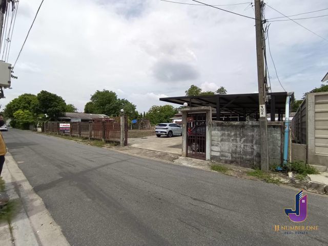 ขาย ที่ดินแปลงสวย เนื้อที่ 101 ตร.ว หน้ากว้าง 16 เมตร ลึก 25 เมตร ใกล้รถไฟฟ้า ใจกลางเมือง ซอยลาดพร้าว 124 กรุงเทพฯ