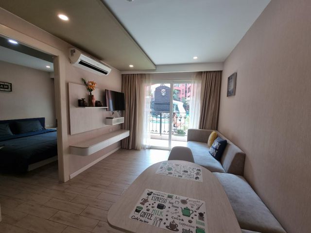 ขายคอนโด Seven Seas Resort Pattaya ยูนิตติดสระ ห้องขนาด 35 ตรม pool access fully furnish ติดสระ ราคา 2.8 ล้าน บาท
