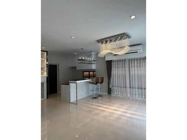 PO2349 ขายบ้านเดี่ยว เศรษฐสิริ พัฒนาการ  หลังมุม พร้อมสระว่ายน้ำ