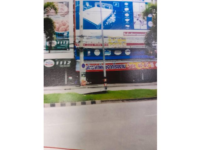 ขายอาคารพานิชย์ 62 ตร.วา 3 คูหา 5 ชั้น พร้อมชั้นลอย