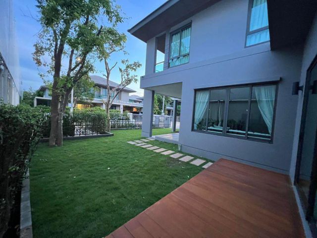 ขายบ้านเดี่ยวหลังมุม หมู่บ้านเศรษฐสิริ ซ.พุทธมณฑลสาย 2 ซอย 24 บ้านสวยพร้อมอยู่ ตกแต่งบิ้วอินอย่างดี พร้อมเฟอร์นิเจอร์ แล