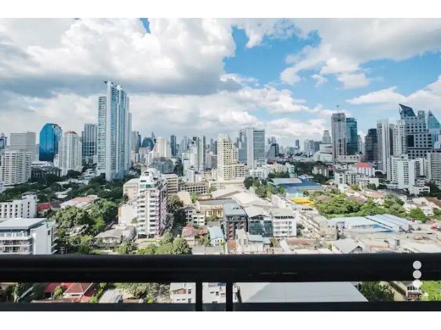 ออกัสตัน สุขุมวิท 22 1 ห้องนอน