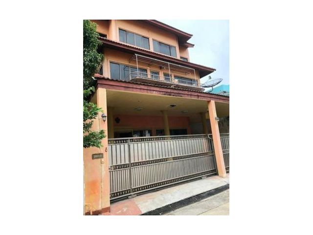 JJ376  ขาย หมู่บ้านเซ็นโทร บางนา บ้านใหม่