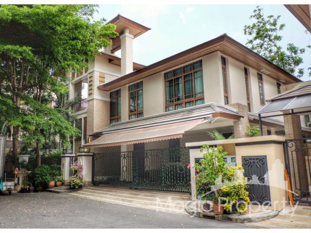 ให้เช่าบ้านเดี่ยว 4 ห้องนอนในบ้าน แสนสิริ สุขุมวิท 67 แขวงพระโขนงเหนือ เขตวัฒนา กทม.