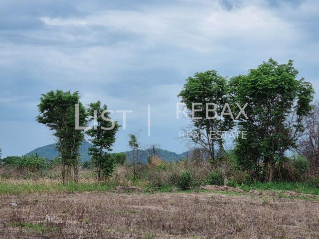 L-9 ขายที่ดินในพื้นที่หัวหิน Black mountain ขนาด 31 ไร่ ในราคาเพียง ไร่ละ 2,050,000 บาท ราคาซื้อรวม 63,240,000 บาท