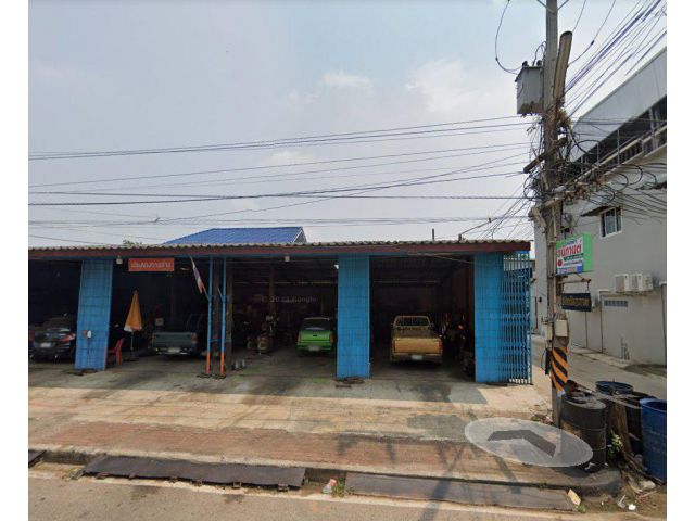 ขายที่ดินท่าถ่านพร้อมสิ่งปลูกสร้าง เนื้อที่ 114 ตรว. ติดถนน 2 ด้าน ถนนสาย 3076 ใกล้ตลาดพนมสารคาม - 1 กม. ฉะเชิงเทรา