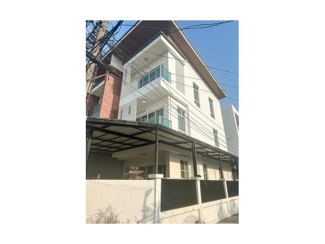 W ขาย ทาวน์โฮม 3 ชั้น ซอยสังคมสงเคราะห์11