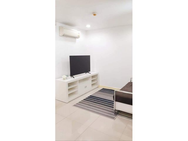 Zenith Place Sukhumvit 42 for rent 1 bedroom 1 bathroom 34 sqm. rental 13,000 baht/month