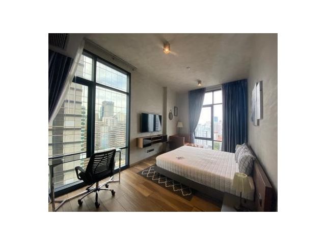 เดอะ ลอฟท์ อโศก 2 ห้องนอน