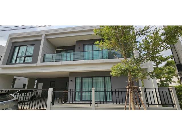 ให้เช่าบ้าน 60 ตรว 4 นอน  CENTRO บางนา กม.7 ใกล้เมกะบางนา