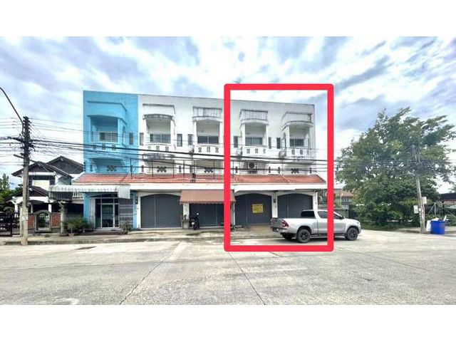 ขายอาคารพาณิชย์ 2 ชั้นครึ่ง ติดถนนสืบศิริ จ.นครราชสีมา