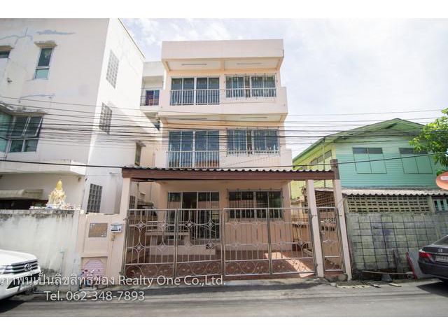 ขาย บ้านเดี่ยว สร้างเอง ถ.เทพรักษ์ ย่านสะพานใหม่ดอนเมือง
